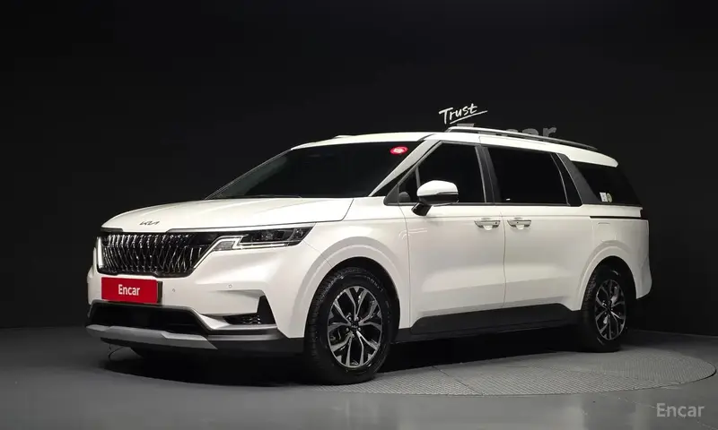 Kia Carnival 2022 — 9 мест · Prestige · 2.2 дизель · пробег 152 595 км